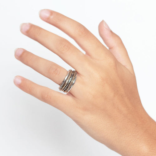 Anello Giuseppe Mandile a fascia AR121b