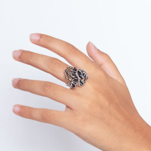 Anello Giuseppe Mandile collezione Rose AR172